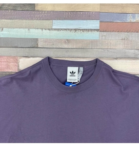 T-shirt Adidas Adicolor Neuclassic IN4674