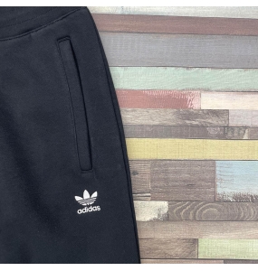 Adidas Essentials Pant