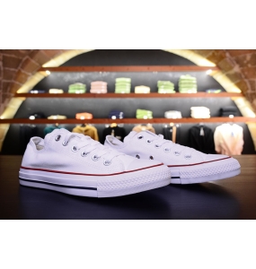 Converse All Star Low Chuck Taylor 'Classic'